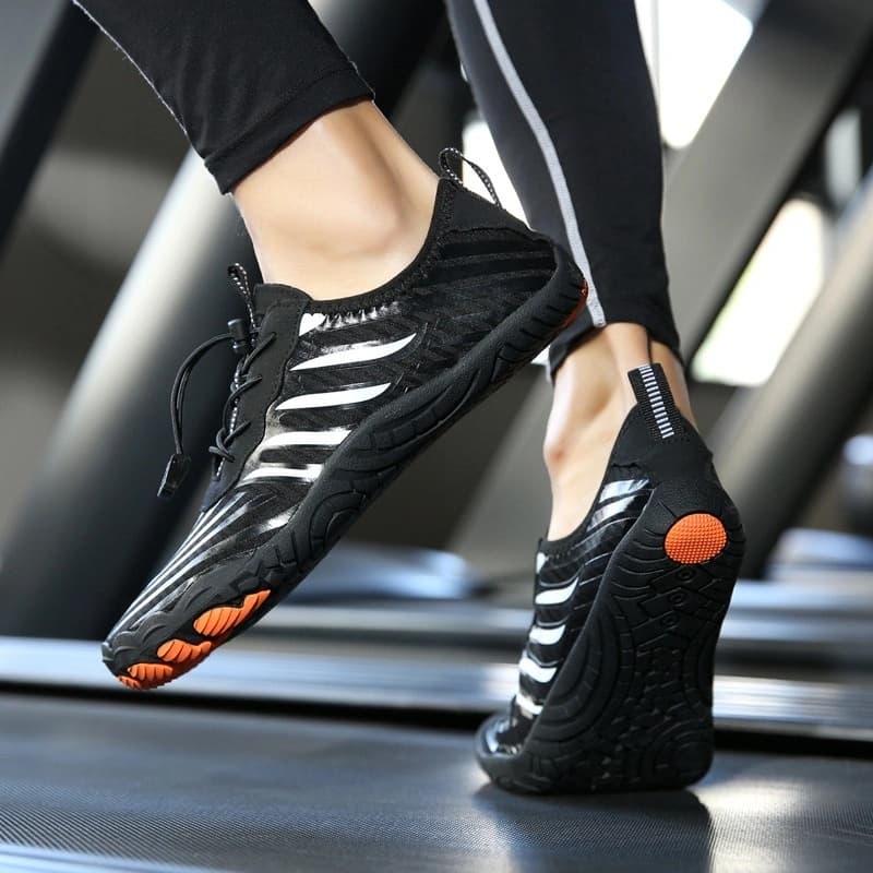 All-Terrain Breathable non-slip barefoot shoes Black (Unisex)