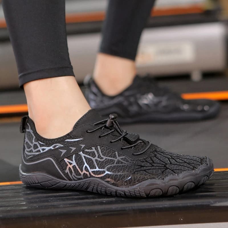 All-Terrain Breathable non-slip barefoot shoes Black (Unisex)