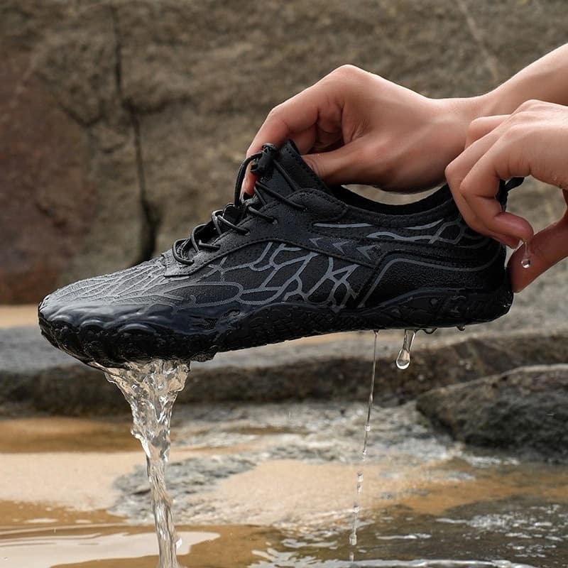 All-Terrain Breathable non-slip barefoot shoes Black (Unisex)