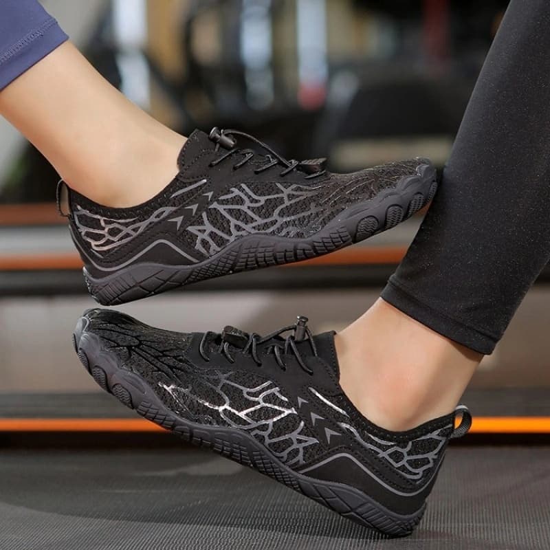 All-Terrain Breathable non-slip barefoot shoes Black (Unisex)