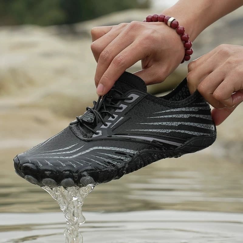 All-Terrain Breathable non-slip barefoot shoes Black (Unisex)