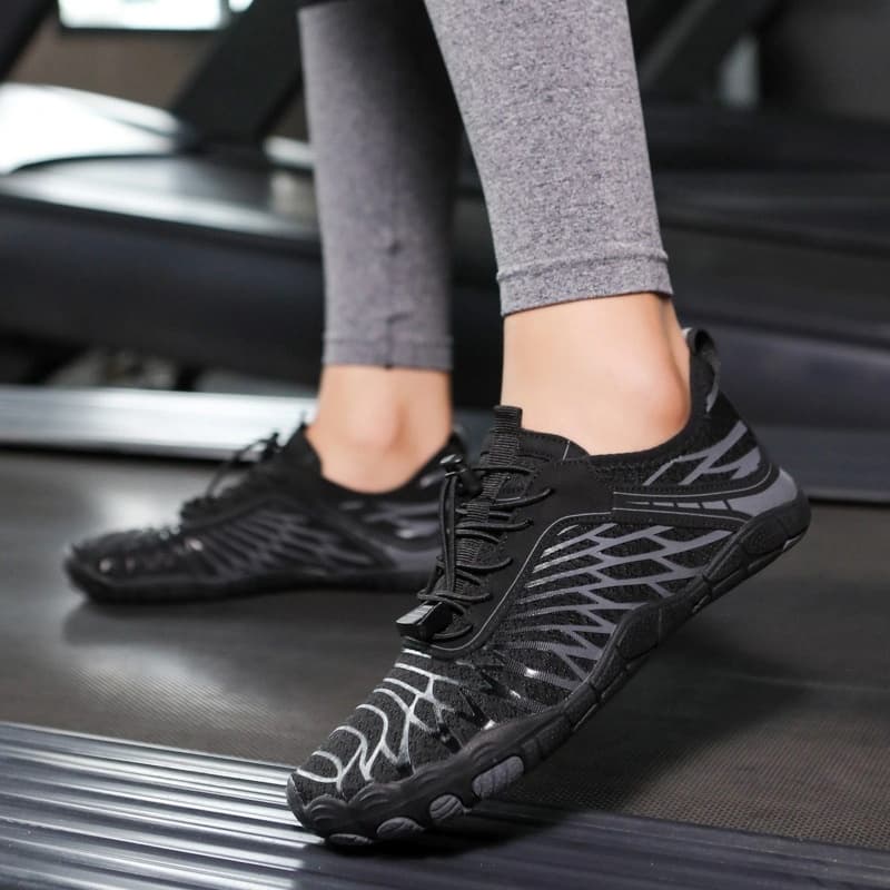 All-Terrain Breathable non-slip barefoot shoes Black (Unisex)